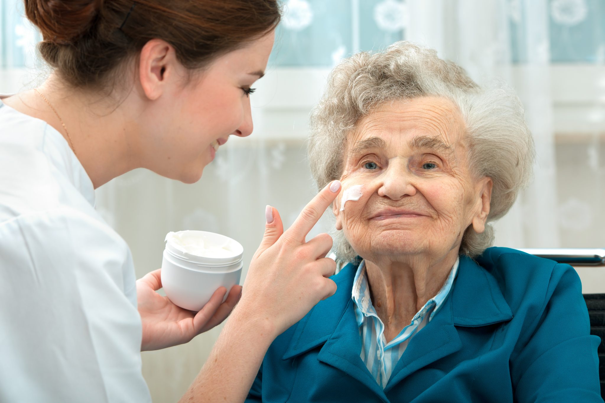 A Guide to providing Elderly Skin Care